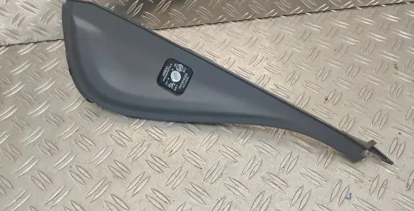 Dashboard side end trim