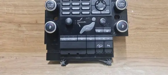 Volvo S80 Climate control unit 30782904