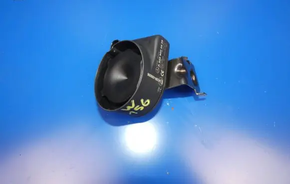 Mercedes-Benz GLA W156 X156 Alarm system siren A2228202926 000602 00693415