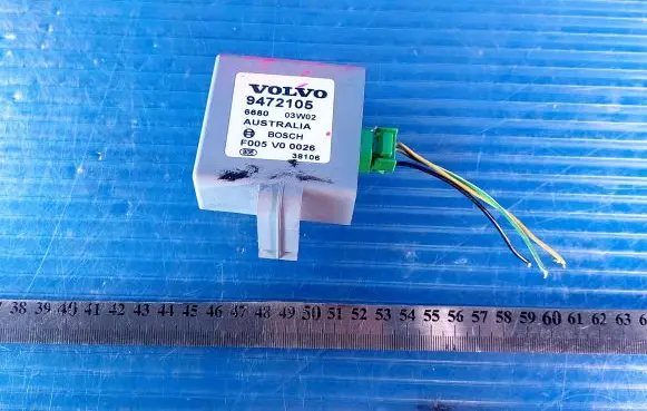 Volvo XC90 Alarm control unit/module 9472105