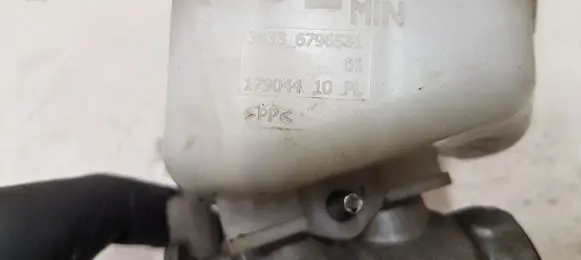 BMW 3 F30 F35 F31 Master brake cylinder 3411301 C204259618 34336796531