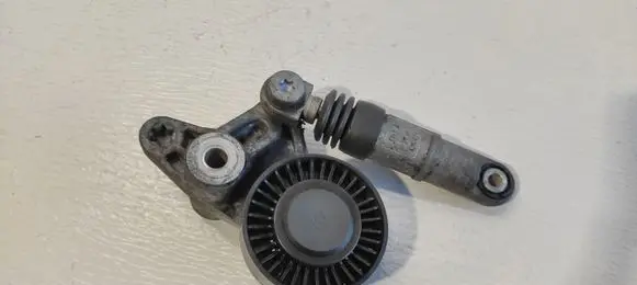Volkswagen Phaeton Alternator belt tensioner 059145201F