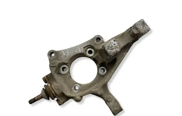Volvo V70 Front wheel hub 9461944