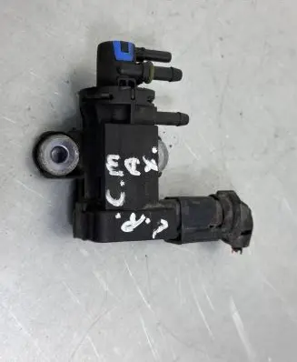 Ford C-MAX II Vacuum valve 9808206880