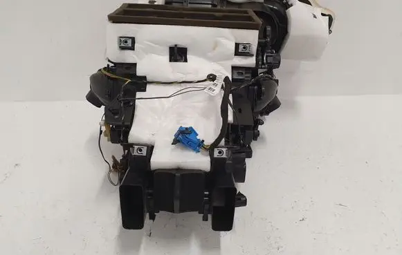 Peugeot 308 Interior heater climate box assembly 9807731580