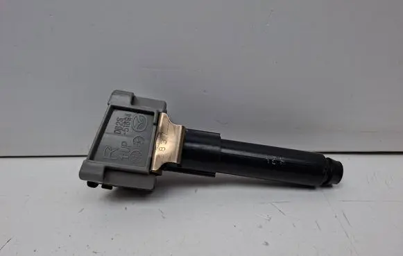 Mazda 6 Headlight washer spray nozzle DB2S518G4 DB2S5182X 65047R
