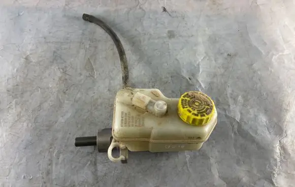 Seat Ibiza III (6L) Master brake cylinder