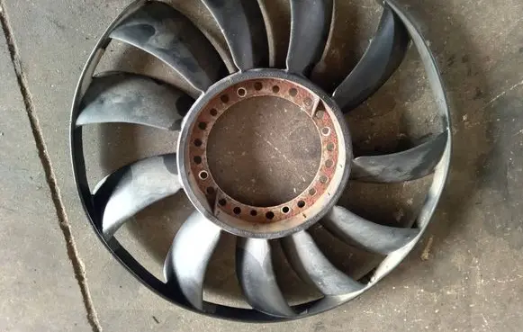 Audi A4 S4 B5 8D Fan impeller 058121301b 058121301