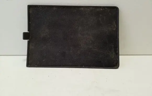 Audi Q3 F3 Glove box pad P027390026