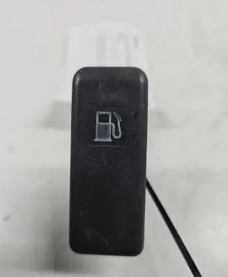 Opel Monterey Fuel cap release pull handle 