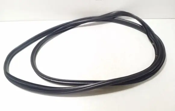 Subaru Impreza VI Front door rubber seal 