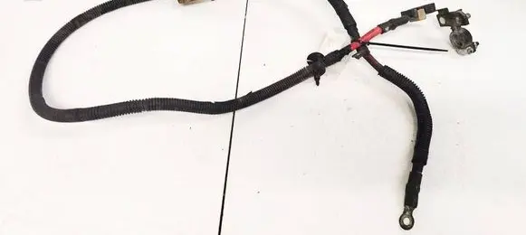 Positive cable (battery)