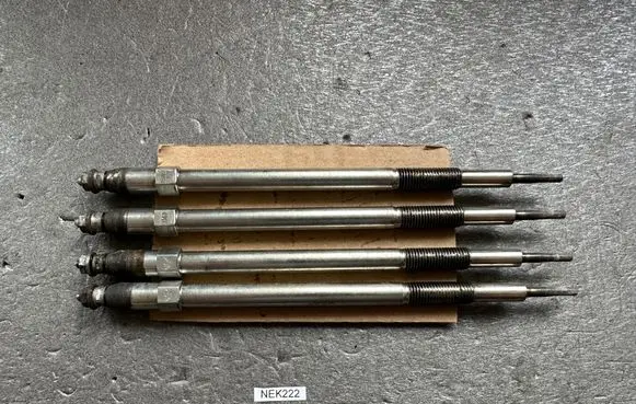 Nissan Patrol Y61 Glow plug 110652W211
