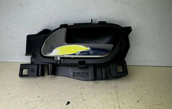 Peugeot 308 SW Front door interior handle 9660525480 9685950377 749210693