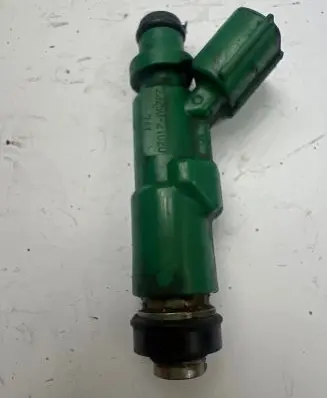 Toyota Prius (XW20) Fuel injector 2325021020