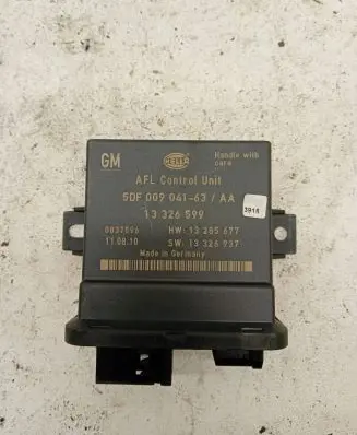 Opel Insignia A Light module LCM 5DF00904163 96599980 13326599