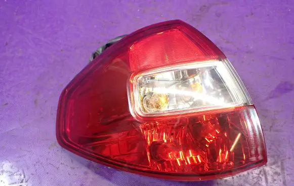 Renault Koleos I Rear/tail lights 26555-JY00
