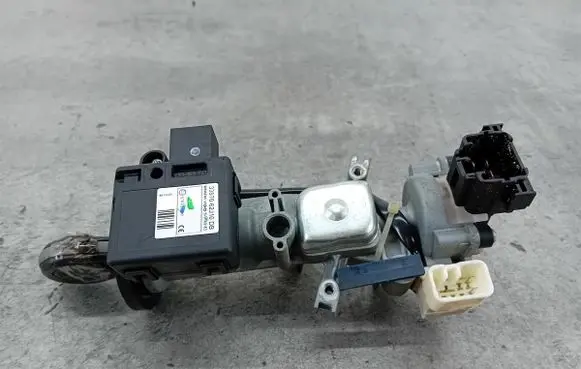 Suzuki Swift I Ignition lock 33970-62J10DB
