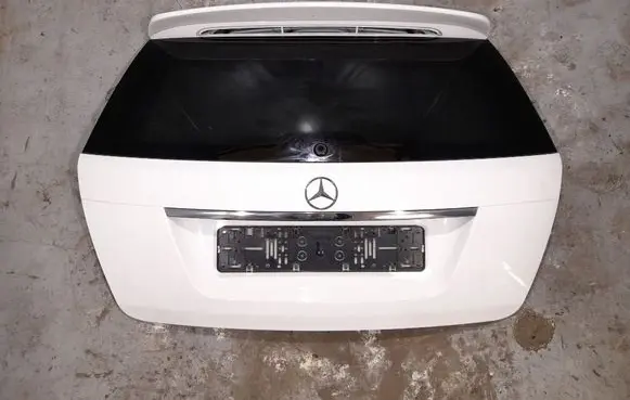 Mercedes-Benz C W204 Tailgate/trunk/boot lid 2047400105 2047400957