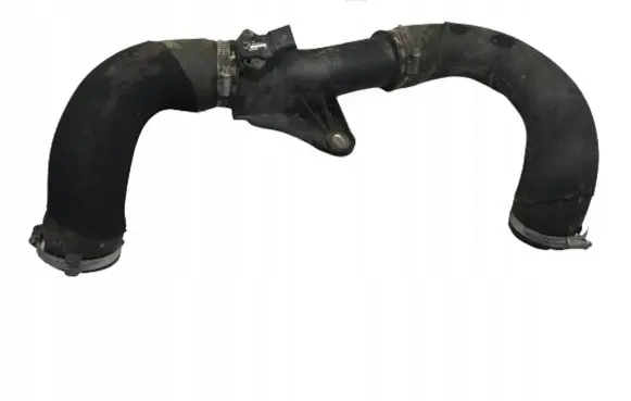 Audi A4 S4 B8 8K Intercooler hose/pipe 8K0145673E