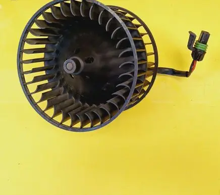 Renault Espace III Heater fan/blower 0130063507