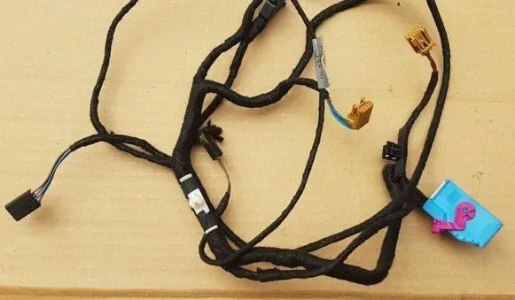 Audi A4 S4 B8 8K Front door wiring loom 8K0971035A