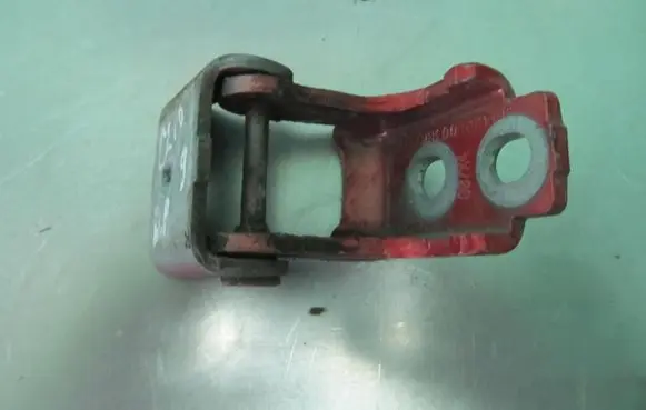 Renault Clio IV Rear door lower hinge A073550 804200003RK