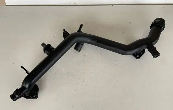Audi Q5 SQ5 Engine coolant pipe/hose 06E121045AB 06E121045J 06A919501A