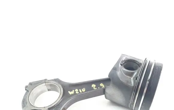 Mercedes-Benz E W210 Piston with connecting rod 6031335
