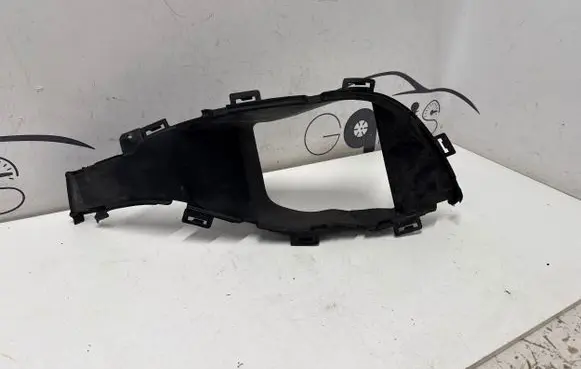 Mercedes-Benz GLE AMG (W166 - C292) Intercooler air channel guide A2928853422