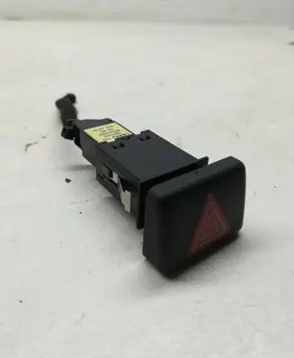 Audi A4 S4 B7 8E 8H Hazard light switch 8E0941509