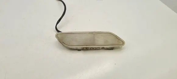 BMW 7 E38 Rear seat light 13744161 633113744161