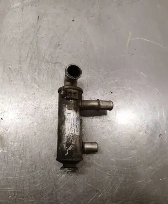 Peugeot 5008 EGR valve cooler 9646762280 VP1U3H9P445BB