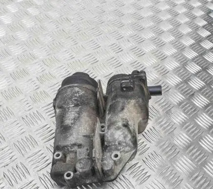 Volvo V70 Oil filter cover 306779206740273266