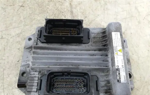 Opel Corsa C Engine control unit/module ECU 8973000975