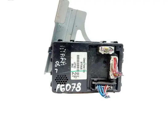 Suzuki Grand Vitara II Comfort/convenience module 3677065J50