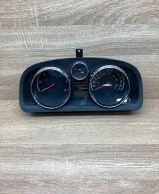 Opel Antara Speedometer (instrument cluster) 9S673665 2L110KW
