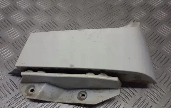 Nissan Primera Rear/tail light trim molding 78125AU200