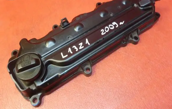 Honda Civic Rocker cam cover 