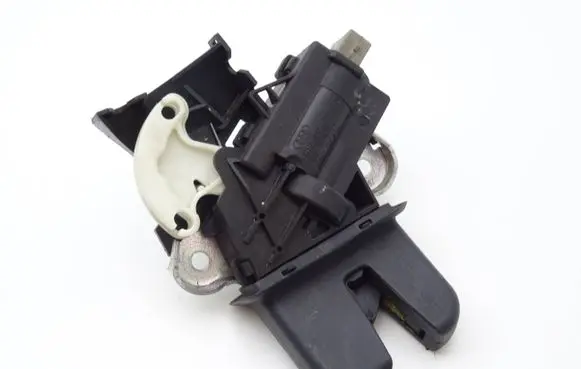 Audi A8 S8 D3 4E Tailgate/trunk/boot lock/catch/latch 4F5827505D