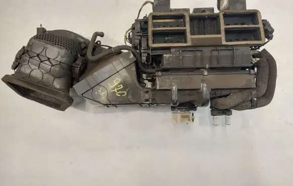 Interior heater climate box assembly