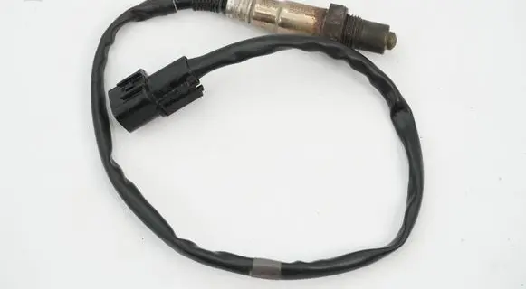 KIA Optima Lambda probe sensor 392102ECC2 9025030198