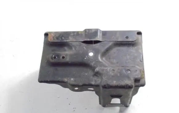 Suzuki Swift I Battery tray 