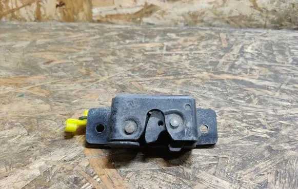 SsangYong Actyon sports II Tailgate lock latch 
