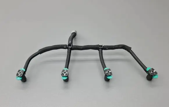 Jaguar XF X250 Fuel return line/hose 