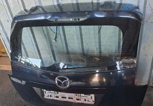 Mazda 5 Truck tailgate 