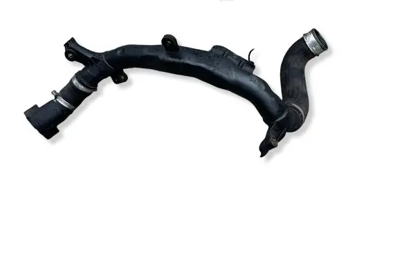 Volkswagen Tiguan Intercooler hose/pipe 1K0145840P