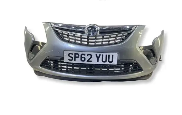 Opel Zafira C Front bumper