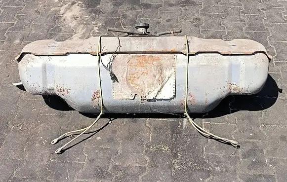 Chevrolet Corvette Fuel tank