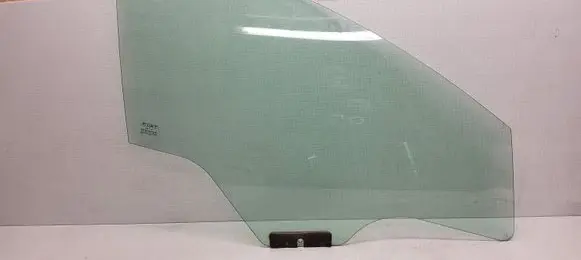 Fiat Bravo Front door window glass four-door